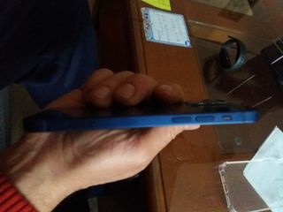 IPHONE 12 como nuevo