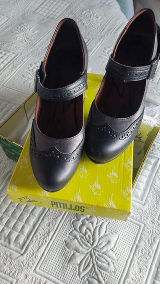 Zapatos piel tipo salón pitillos