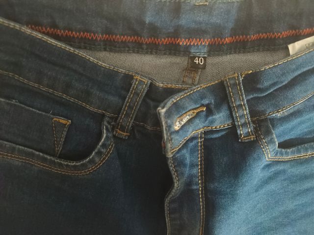 Pantalones tejanos hombre Tem Formula. Talla 40