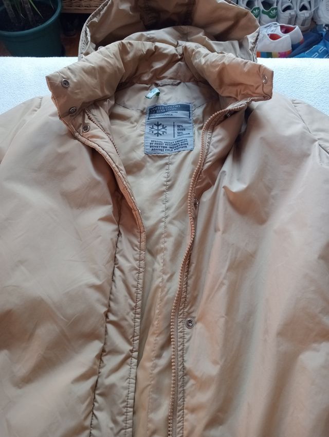 Chaquetón de pluma de mujer Benetton talla M