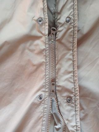 Chaquetón de pluma de mujer Benetton talla M