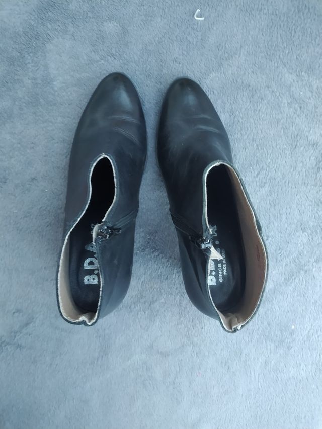 Botines negro piel made in Spain