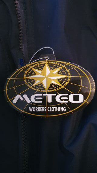 CHAQUETA MARINA IMPERMEABLE PARA NAVEGAR