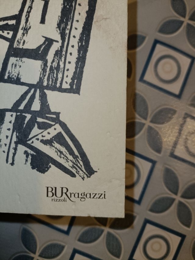 Libro "Il meraviglioso regno di OZ"
