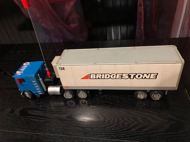Camion latta/plastica ALPS Bridgestone. Japan