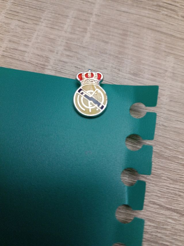Spilla in argento del Real Madrid