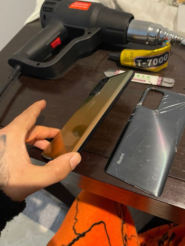 TECNICO experto en reparación IPHONE XIAOMI TV PS5