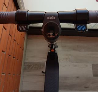 PATINETE NUEVO NINEBOT KICKSCOOTER ES2 300W