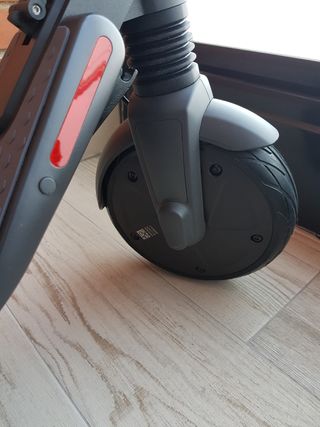 PATINETE NUEVO NINEBOT KICKSCOOTER ES2 300W