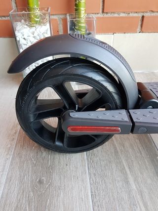 PATINETE NUEVO NINEBOT KICKSCOOTER ES2 300W