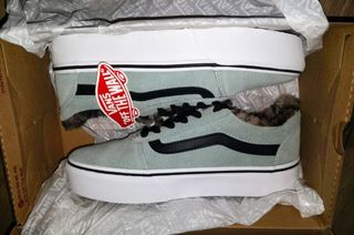 Vans Ward Platform