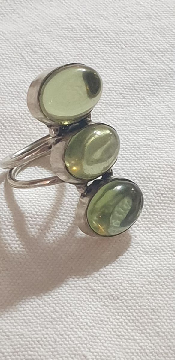 Piccola parure anello e orecchini