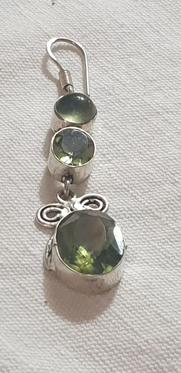 Piccola parure anello e orecchini