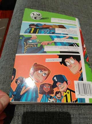Libro los futbolisimos