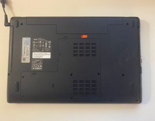 Portátil Acer Travelmate