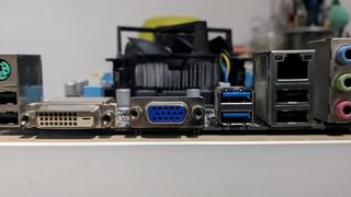 PC Intel I5 + 4Gb RAM