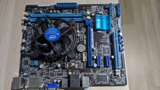 PC Intel I5 + 4Gb RAM