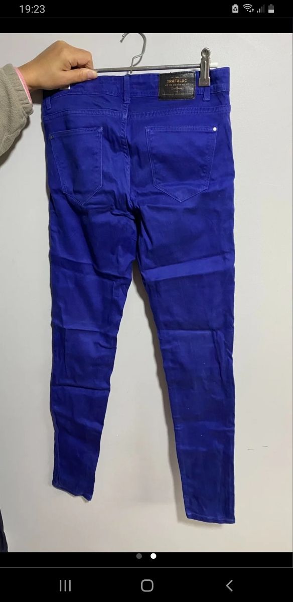 Pantalon mujer azul electrico