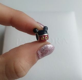 LIQUIDACIÓN Charm Mickey traje Disney 