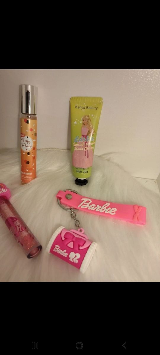 Kit Barbie 