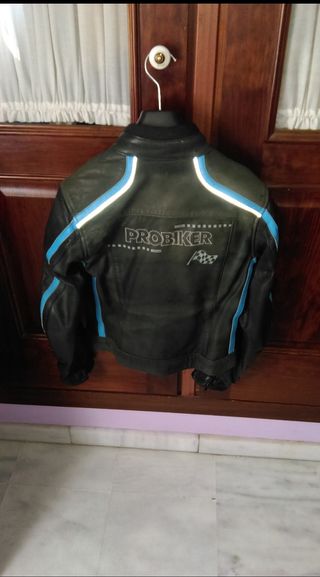 Chaqueta moto cuero mujer