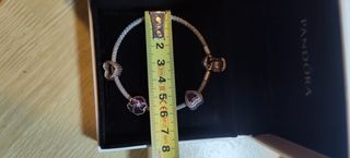 Pulsera Pandora con Charms 