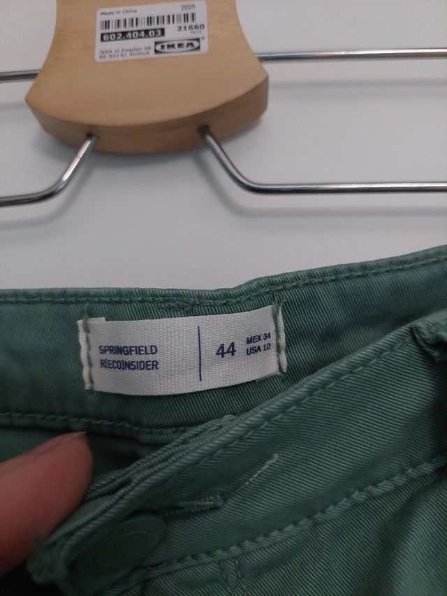 Pantalon cargo verde talla 44