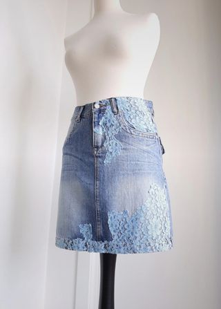 Falda Vaquera Customizada Puntilla 