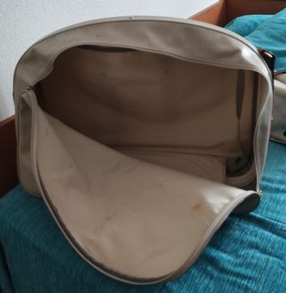  2 MALETAS CUERO BLANCO