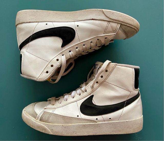 NIKE Blazer Mid' 77