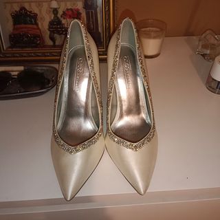 Zapatos de novia