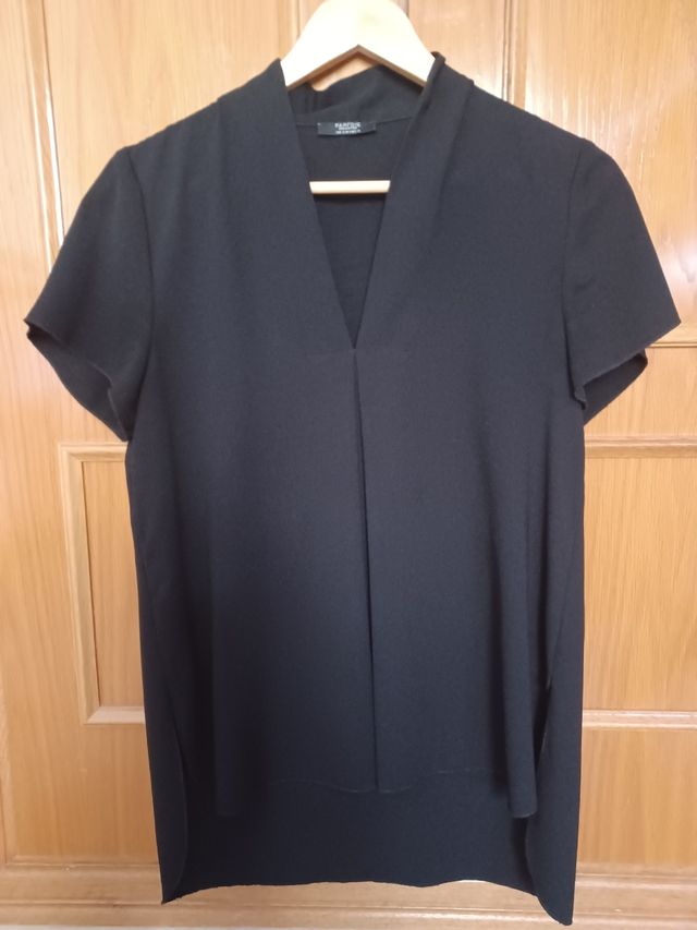 Camisa negra manga corta