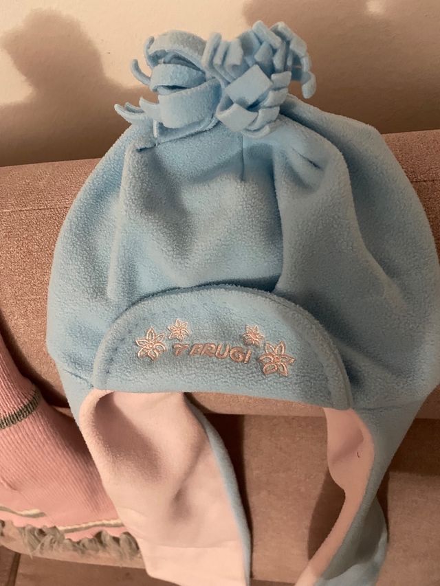 Berretti bambiba con sciarpa 3 anni