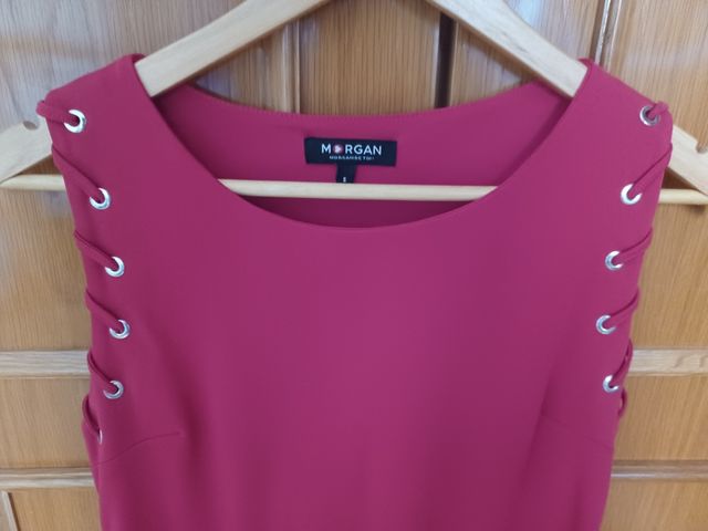 Camisa sin mangas en color rojo