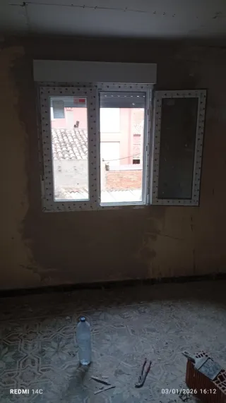 Ofecial albañilería