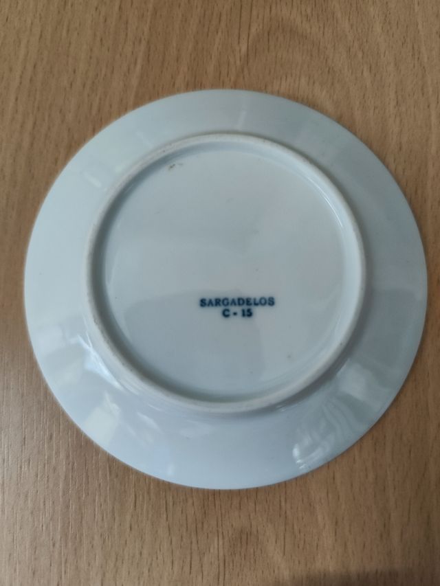 Plato Cerámica Sargadelos en caja