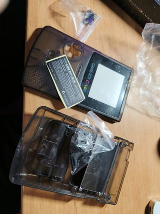 Carcasa negra semi transparente game boy Color