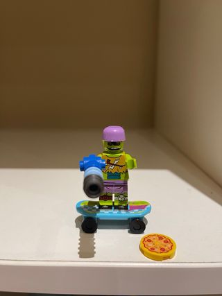 Figura estilo Lego Tortugas ninja Donatelo zombie