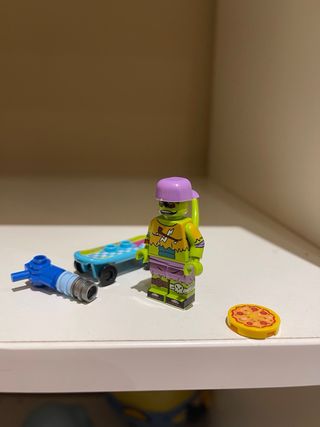 Figura estilo Lego Tortugas ninja Donatelo zombie