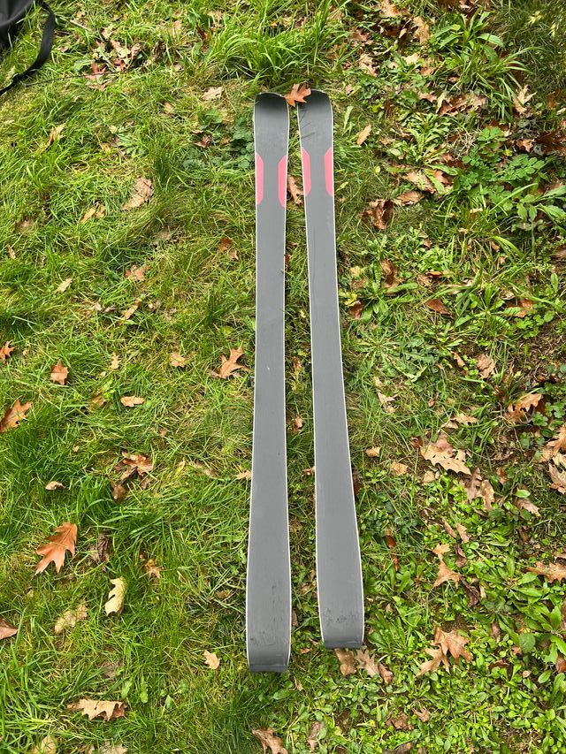 Dynastar legend + fijaciones + funda + bastones