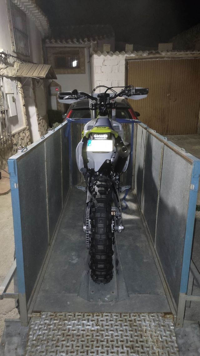 Alquilo Remolque moto