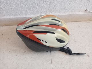 VENDO CASCO DE BICICLETA TALLA M