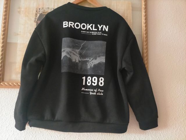 Sudadera negra de Shein