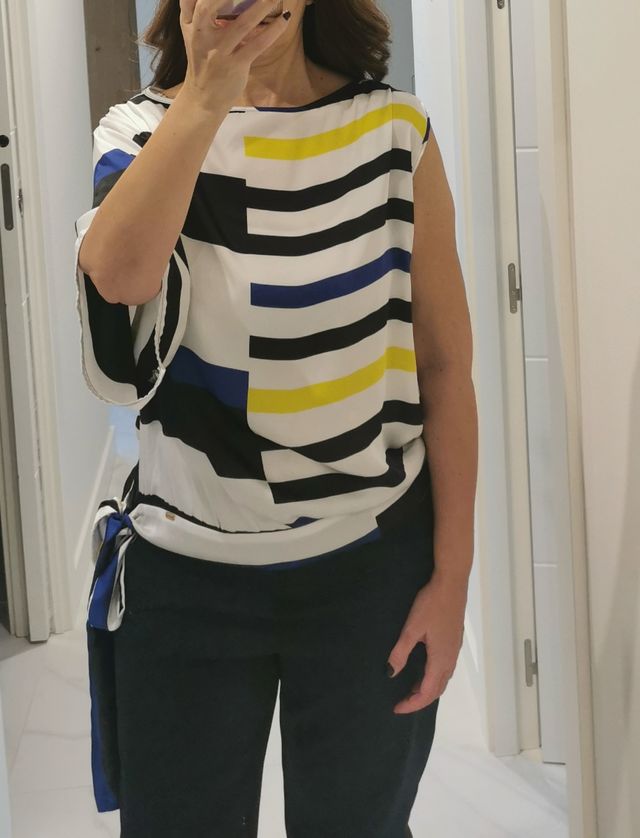 Blusa asimétrica Phard