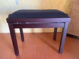 Piano Yamaha Digital Clavinova.incluye banqueta