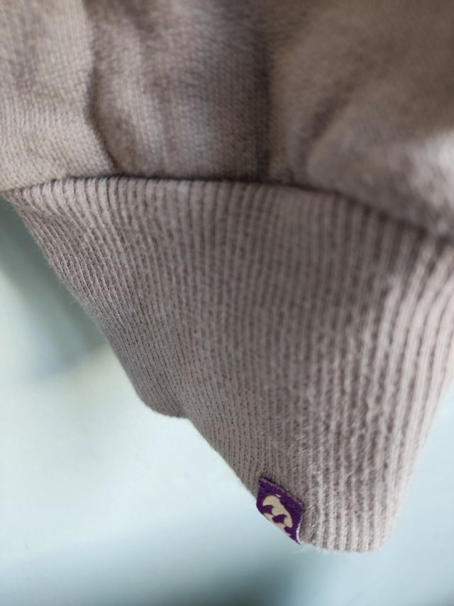 Sudadera Billabong  gris muy abrigada talla M