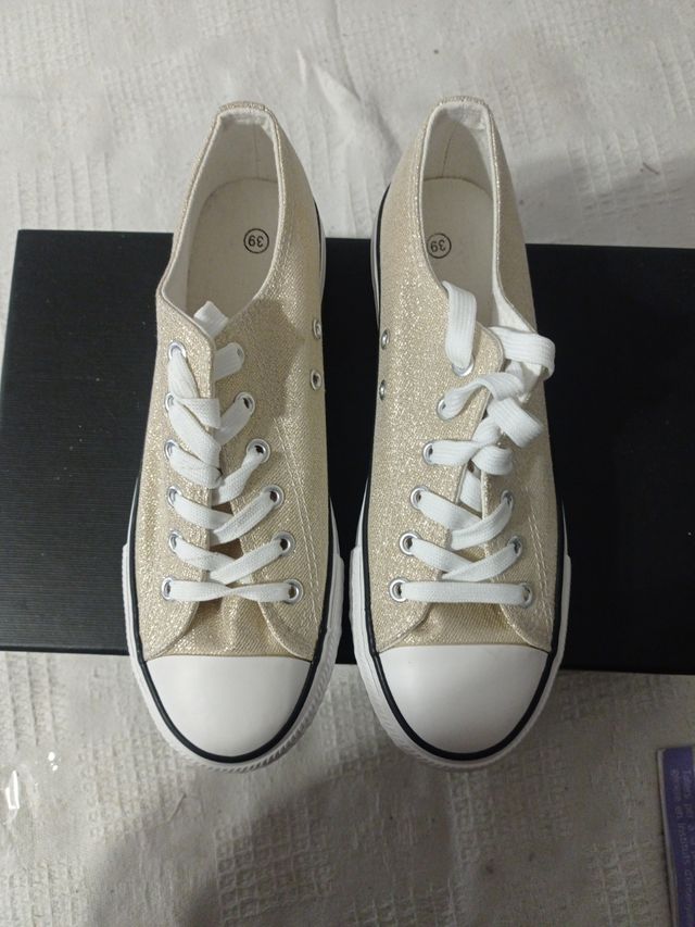 Zapatillas talla 39