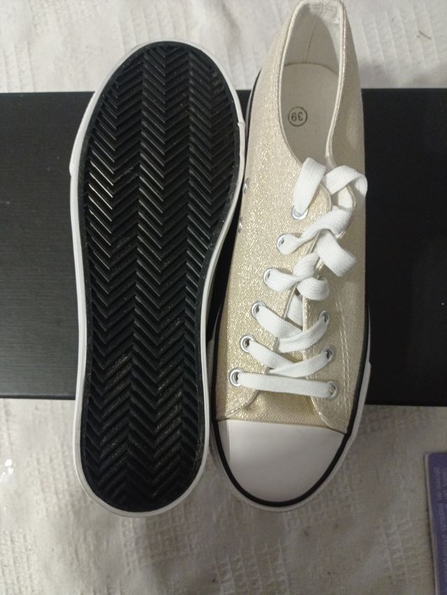 Zapatillas talla 39