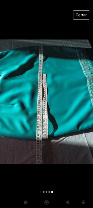 Traje de fiesta color turquesa