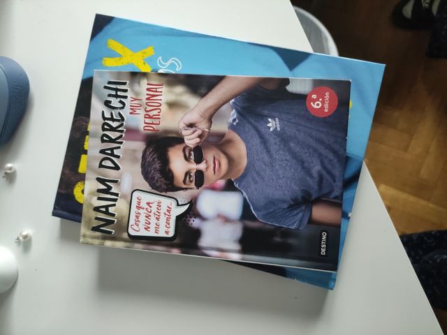 Libro Sieteex y Naim Darrechi